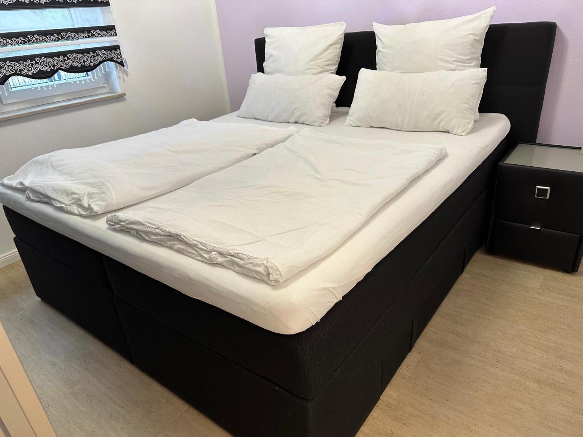 Appartamento Traumhafte Haushaelfte Mit Kamin, Garten & Whirlpool Berlino Esterno foto